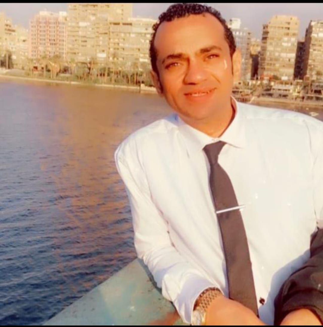 عماد سعيد في الاستشارة القانونية